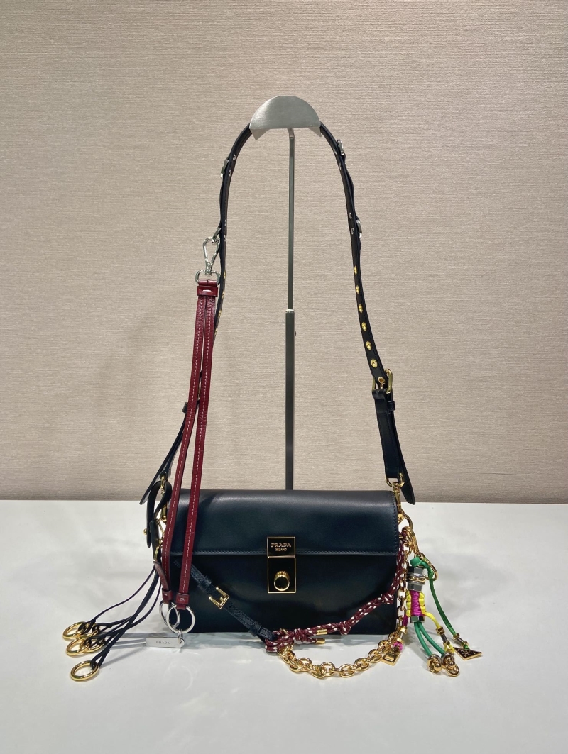 Pra*a hobo bags